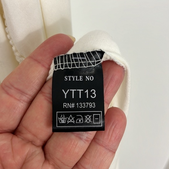 New POL Medium Ivory White Sleeveless Boho Long Duster Kimono Top w/Tassels - Picture 12 of 15